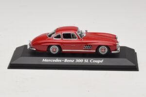 Mercedes 300 SL W198 Rouge Maxichamps 1:43 940039001 Métal