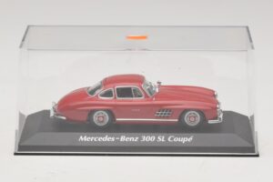 Mercedes 300 SL W198 Rouge Maxichamps 1:43 940039001 Métal — image 4 sur 5