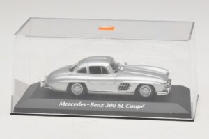 Mercedes 300 SL W198 Argent Maxichamps 1:43 940039000 Diecast — image 4 sur 5