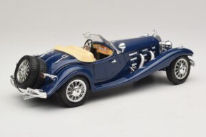 Mercedes 500K Roadster Bleu Bburago 1:20 3070 Métal — image 3 sur 8