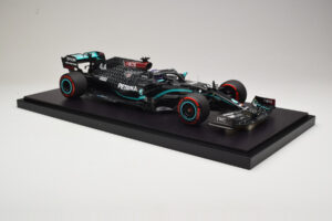 Mercedes AMG Petronas F1 W11 EQ Performance #44 L. Hamilton 91st Win Eifel GP 2020 Édition Limitée 1 sur 200 Sans Boîte Extér — image 4 sur 5