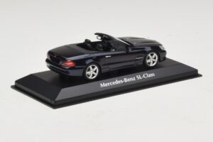 Mercedes SL R230 Bleu Métallisé Maxichamps 1:43 940037531 Diecast — image 2 sur 5