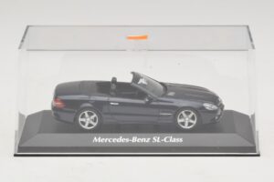 Mercedes SL R230 Bleu Métallisé Maxichamps 1:43 940037531 Diecast — image 4 sur 5