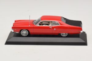 Mercury Marauder X-100 Rouge Noir Minichamps 1:43 400082121 Métal
