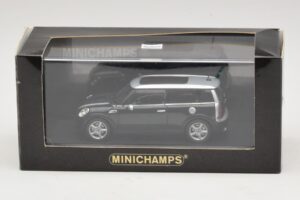 Mini Cooper S Clubman R55 Vert Argent Minichamps 1:43 431138670 Diecast — image 5 sur 5