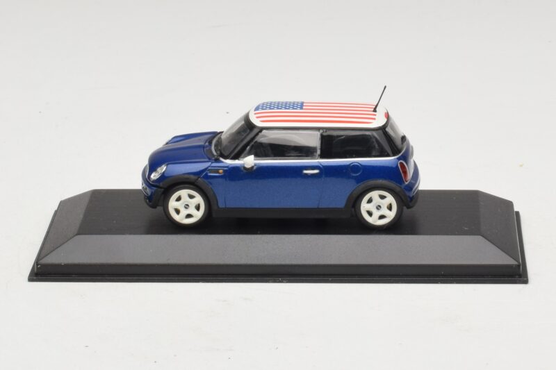 Mini Cooper S R53 Bleu Avec Drapeau Américain Minichamps 1:43 MINI014 Métal
