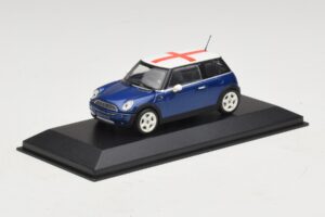 Mini Cooper S R53 Bleu Avec Drapeau Anglais Minichamps 1:43 MINI012 Diecast — image 2 sur 5