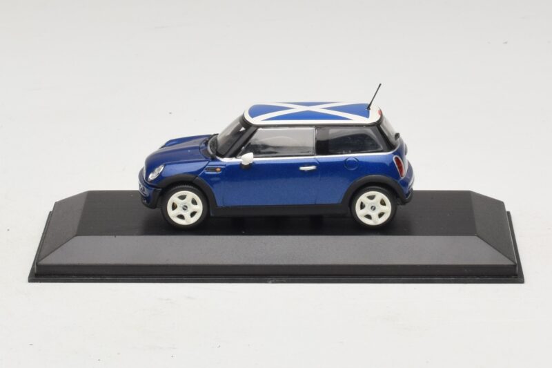 Mini Cooper S R53 Bleu Avec Drapeau Écossais Minichamps 1:43 MINI016 Diecast