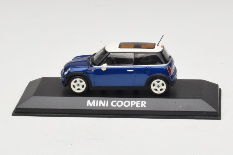 Mini Cooper S R53 Bleu Foncé Avec Toit Panoramique Minichamps 1:43 MINI021 Diecast