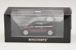 Mini Cooper S R53 Rouge Foncé Avec Toit Noir Minichamps 1:43 MINI028 Diecast — image 5 sur 5