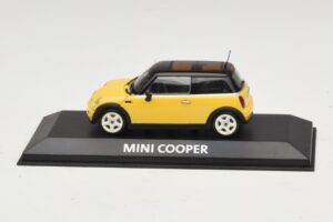 Mini Cooper S R53 Jaune Avec Toit Noir Minichamps 1:43 MINI031 Diecast