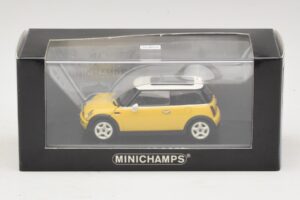 Mini Cooper S R53 Jaune Avec Toit Panoramique Jaune Minichamps 1:43 MINI029 Diecast — image 4 sur 4