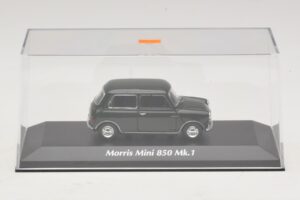 Morris Mini 850 Mk1 Vert Maxichamps 1:43 940138601 Métal — image 4 sur 5