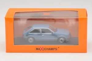 Opel Kadett D Bleu Maxichamps 1:43 940044100 Diecast — image 5 sur 5
