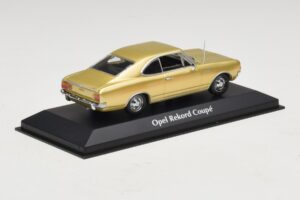 Opel Rekord C Coupé Or Maxichamps 1:43 940046120 Diecast — image 2 sur 5