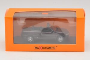 Peugeot 306 Cabriolet Violet Métallisé Maxichamps 1:43 940112834 Métal — image 5 sur 5