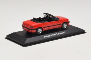Peugeot 306 Cabriolet Rouge Maxichamps 1:43 940112830 Diecast — image 2 sur 5
