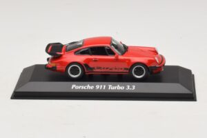 Porsche 911 930 Turbo 3.3 Rouge Maxichamps 1:43 940069000 Métal