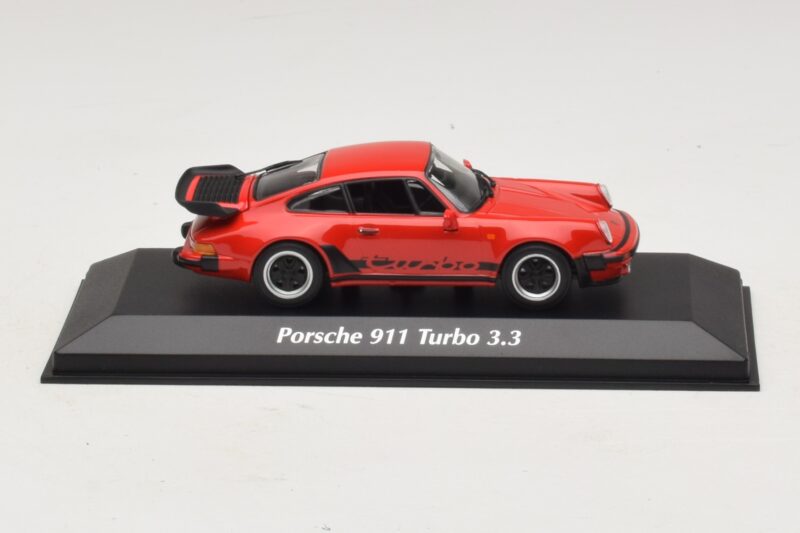 Porsche 911 930 Turbo 3.3 Rouge Maxichamps 1:43 940069000 Métal