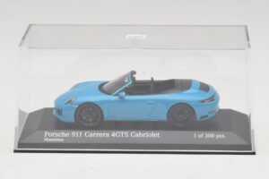 Porsche 911 991.1 Carrera 4 GTS Cabriolet Bleu Minichamps 1:43 410067332 Métal — image 4 sur 5
