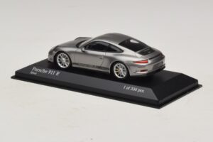 Porsche 911 991.1 R Argent Minichamps 1:43 410066224 Diecast — image 3 sur 5