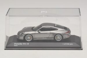 Porsche 911 991.1 R Argent Minichamps 1:43 410066224 Diecast — image 4 sur 5