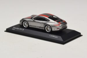 Porsche 911 991.1 R Argent Avec Bandes Orange Minichamps 1:43 410066222 Métal — image 3 sur 5