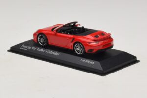 Porsche 911 991.1 Turbo S Cabriolet Rouge Minichamps 1:43 410067180 Métal — image 3 sur 5