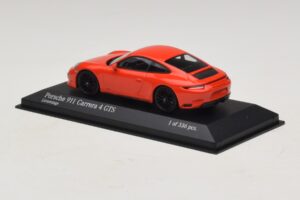 Porsche 911 991.2 Carrera 4 GTS Orange Minichamps 1:43 410067321 Métal — image 3 sur 5