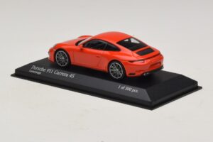 Porsche 911 991.2 Carrera 4S Orange Minichamps 1:43 410067241 Métal — image 3 sur 5