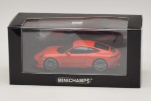 Porsche 911 991.2 Carrera 4S Orange Minichamps 1:43 410067241 Métal — image 5 sur 5