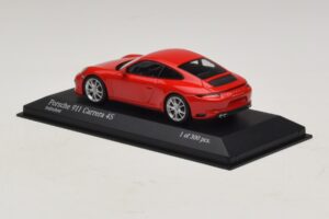 Porsche 911 991.2 Carrera 4S Rouge Minichamps 1:43 410067240 Métal — image 3 sur 5