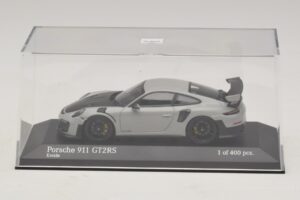 Porsche 911 991.2 GT2 RS Chalk Minichamps 1:43 410067237 Métal — image 4 sur 5