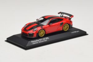 Porsche 911 991.2 GT2 RS Weissach Package Rouge Minichamps 1:43 410067221 Métal — image 2 sur 5