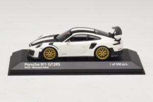 Porsche 911 991.2 GT2 RS Weissach Package Blanc Minichamps 1:43 410067222 Diecast