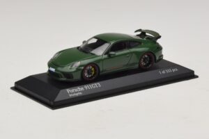 Porsche 911 991.2 GT3 Vert Minichamps 1:43 410066028 Métal — image 2 sur 5