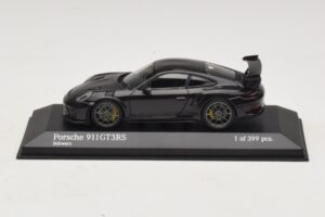 Porsche 911 991.2 GT3 RS Noir Minichamps 1:43 410067021 Métal