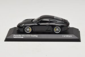 Porsche 911 991.2 GT3 Touring Noir Métallisé Minichamps 1:43 410067424 Diecast