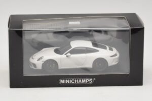 Porsche 911 991.2 GT3 Touring Blanc Minichamps 1:43 410067420 Métal — image 5 sur 5