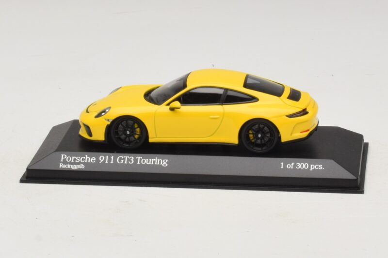 Porsche 911 991.2 GT3 Touring Jaune Minichamps 1:43 410067421 Métal