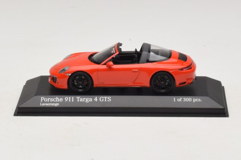 Porsche 911 991 Targa 4 GTS Orange Minichamps 1:43 410067341 Métal