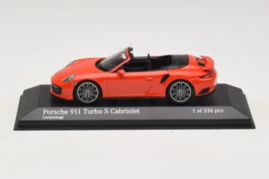 Porsche 911 991 Turbo S Cabriolet Orange Minichamps 1:43 410067181 Métal