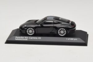 Porsche 911 992 Carrera 4S Noir Métallisé Minichamps 1:43 410069320 Métal