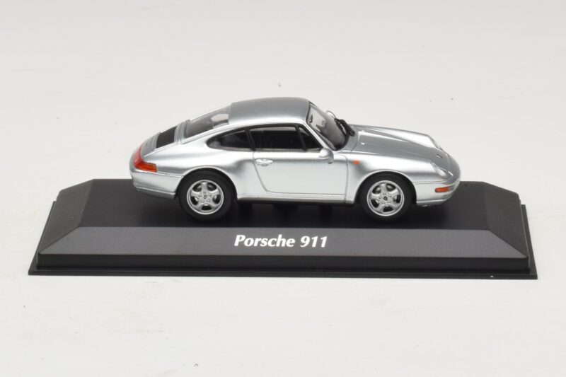 Porsche 911 993 Argent Maxichamps 1:43 940063001 Métal