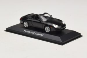 Porsche 911 996 Cabriolet Noir Métallisé Maxichamps 1:43 940061030 Métal — image 3 sur 5