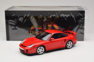 Porsche 911 996 GT2 Rouge KK-Scale 1:18 KKDC181454 Métal — image 6 sur 6