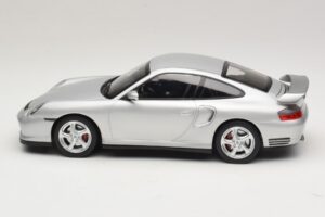 Porsche 911 996 GT2 Argent KK-Scale 1:18 KKDC181451 Métal — image 3 sur 6