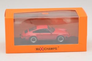 Porsche 911 SC Rouge Maxichamps 1:43 940062021 Métal — image 5 sur 5