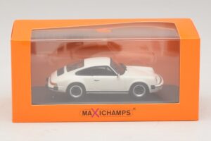 Porsche 911 SC Blanc Maxichamps 1:43 940062020 Diecast — image 5 sur 5