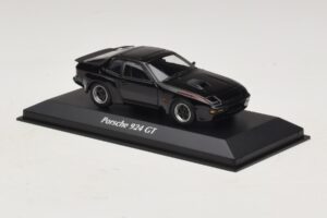 Porsche 924 GT Noir Maxichamps 1:43 940066124 Métal — image 3 sur 5